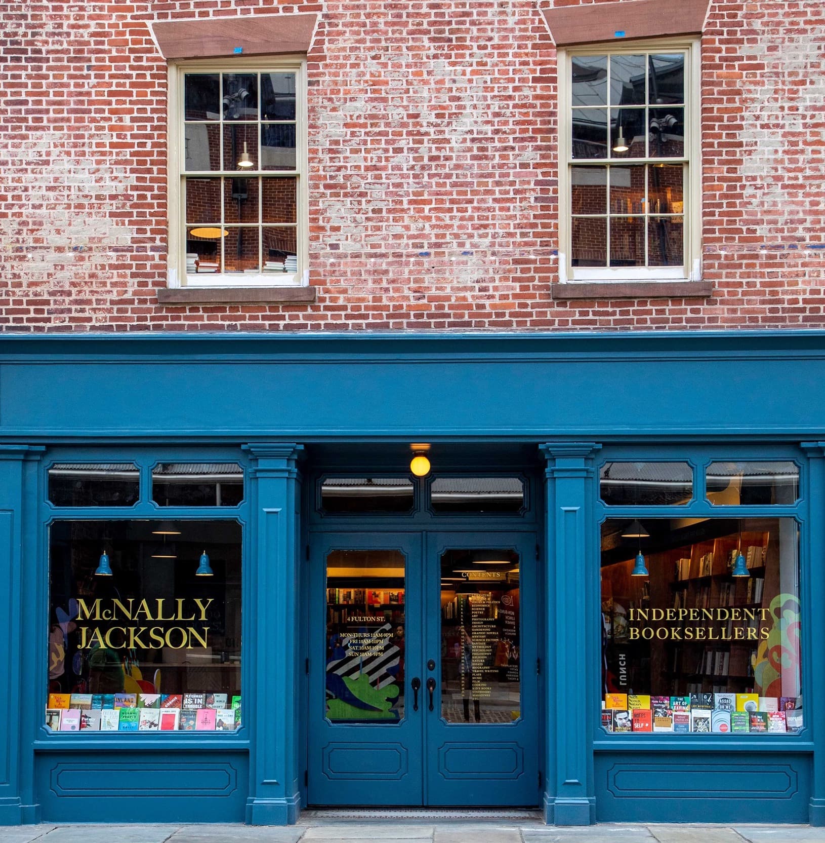 ニューヨークの本好きが集まる人気ブックストアMcNally Jackson Books