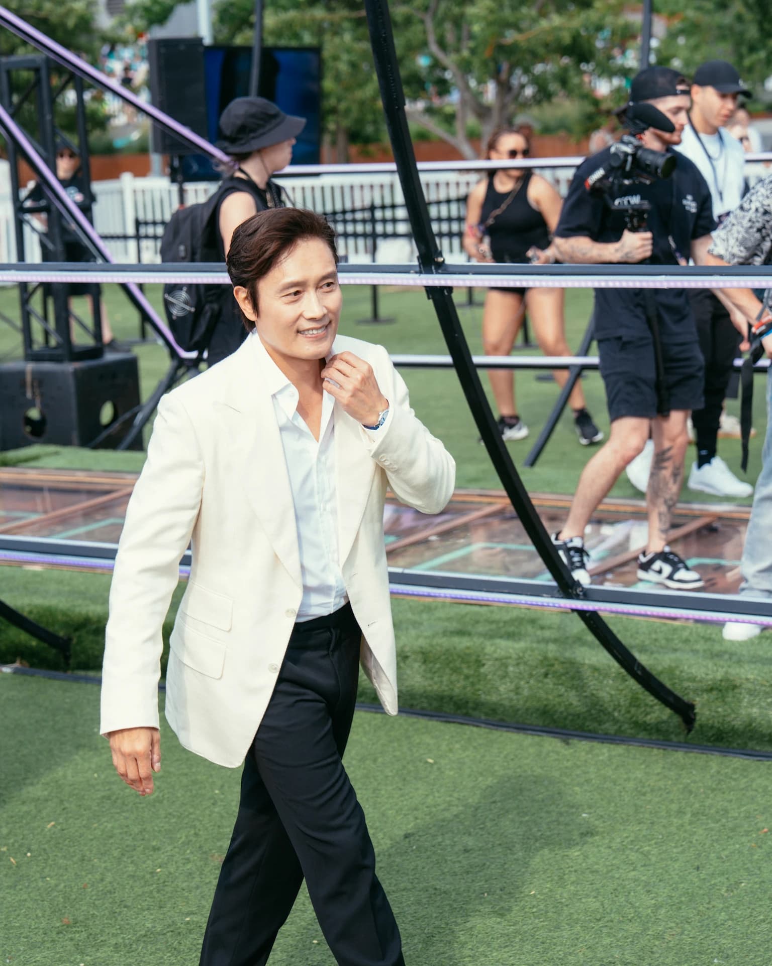 Lee Byung Hun Squid Game3 in Domino Park Walking