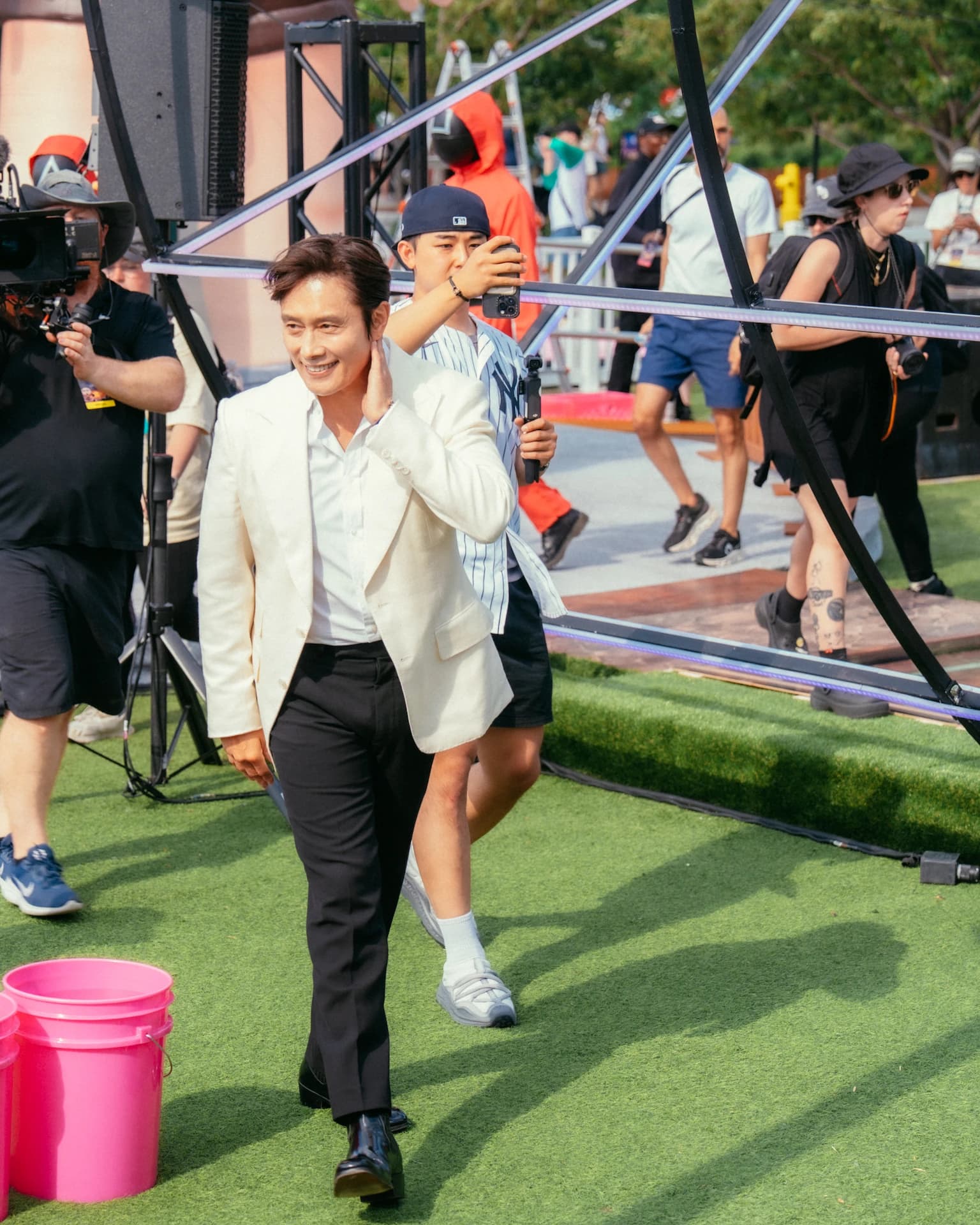 Lee Byung Hun Squid Game3 in Domino Park