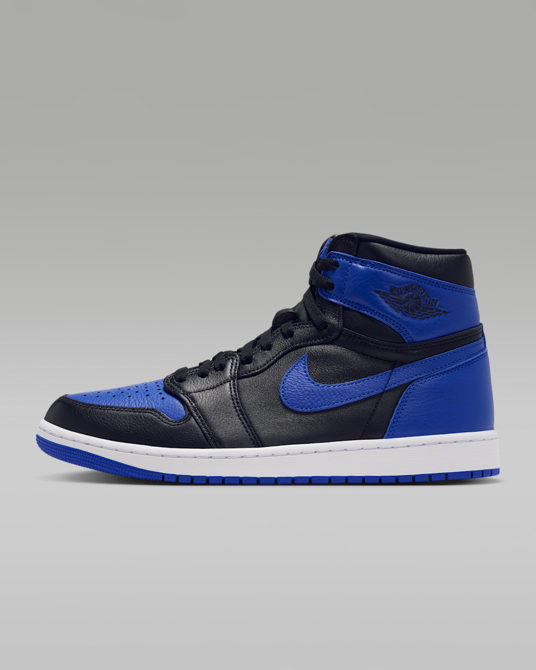 Jordan Brand's Air Jordan 1 High OG "Royal" Returns in Leather, Sold in NYC for $185