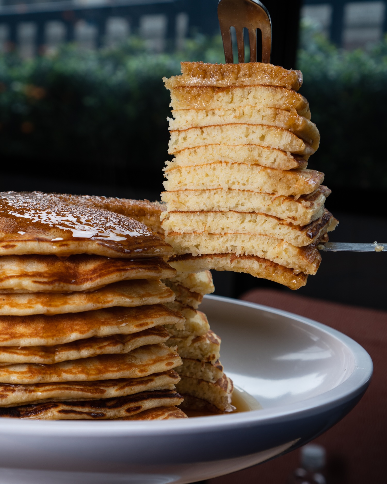Magic Hour Rooftop in Midtown NYC Offers Marathon Weekend Brunch Deals