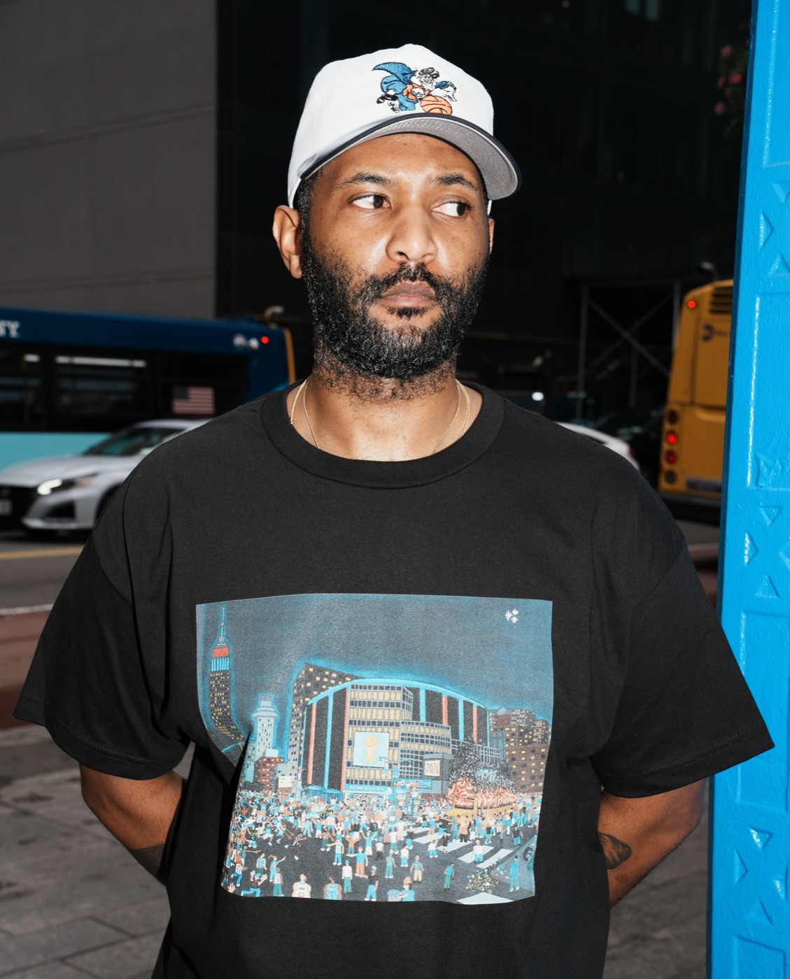 The printed tee worn outside on 34th Street
