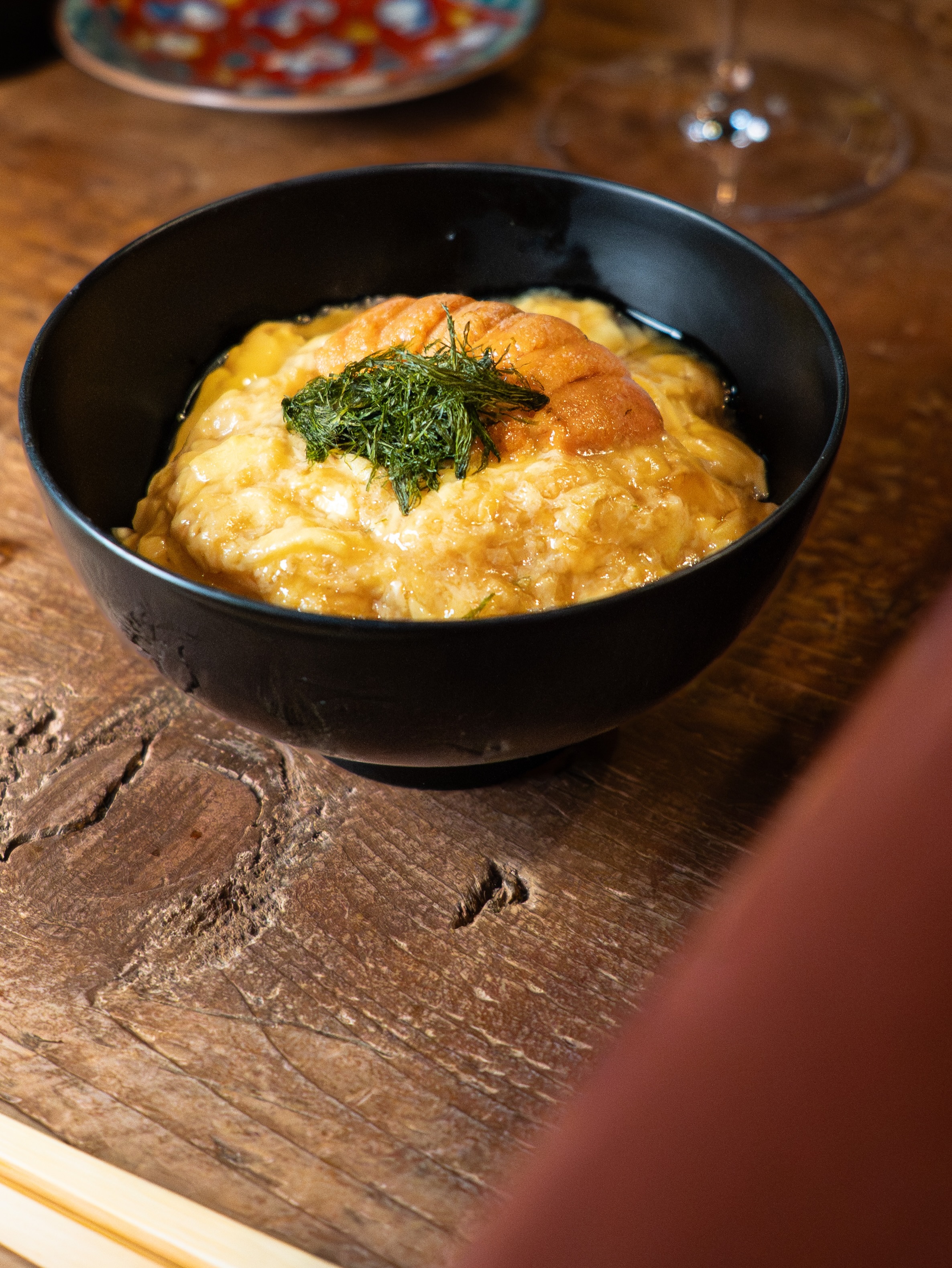 NYイースト・ビレッジの懐石居酒屋Odo East Village、ウニ玉とじ丼と和牛タン煮込み