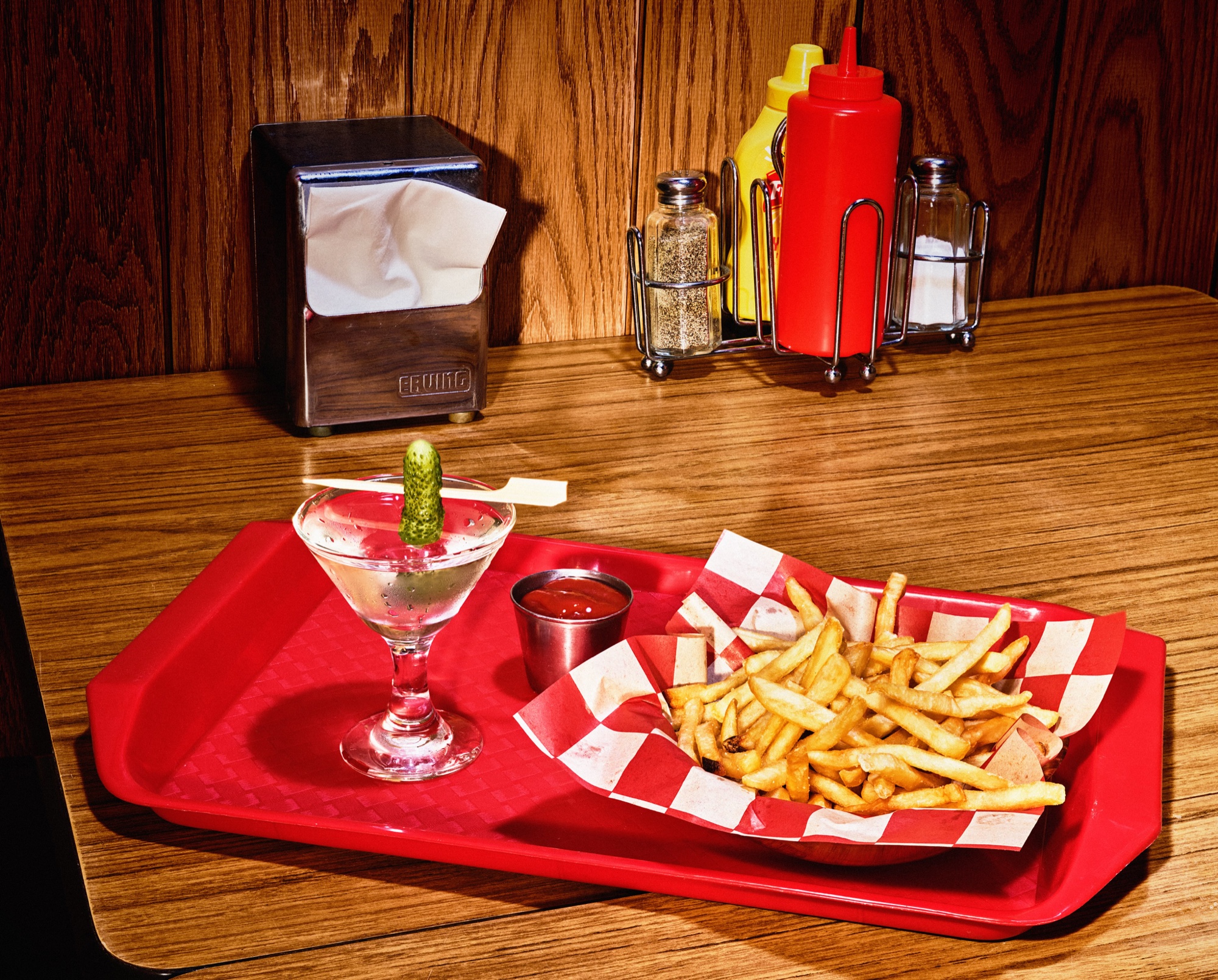 Val's Opens in Red Hook, NYC: A Diner and Bar in the Former Pitt's Space